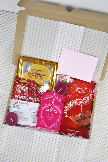 Personalised Red Letterbox Pamper Hamper Gift